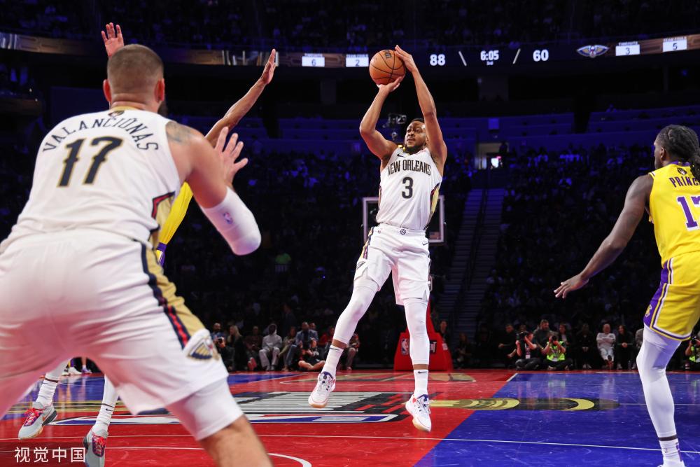 据现场报道 据现场报道